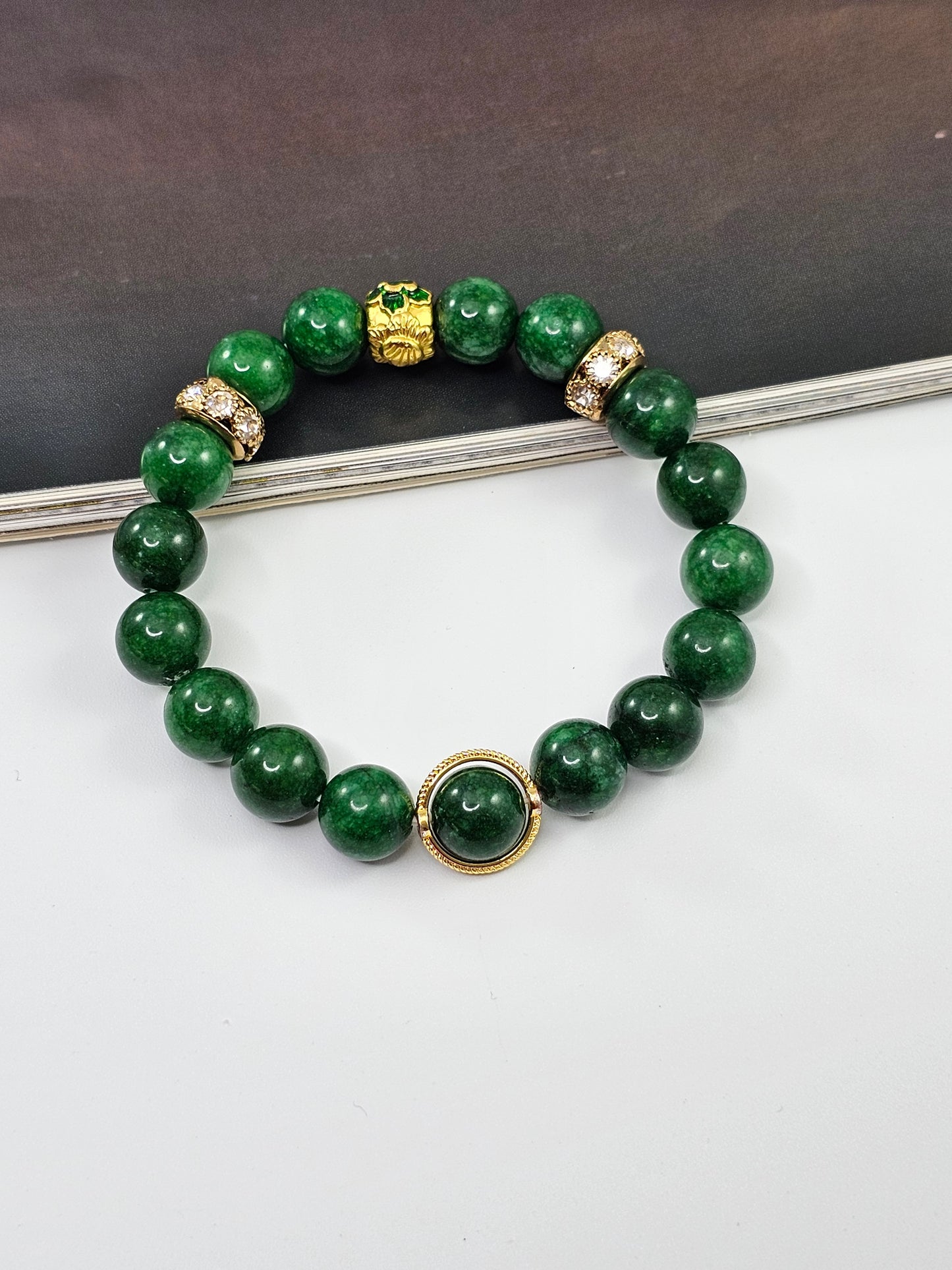 Green chalcedony Bracelet